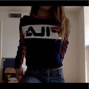 🍒 Fila Crewneck